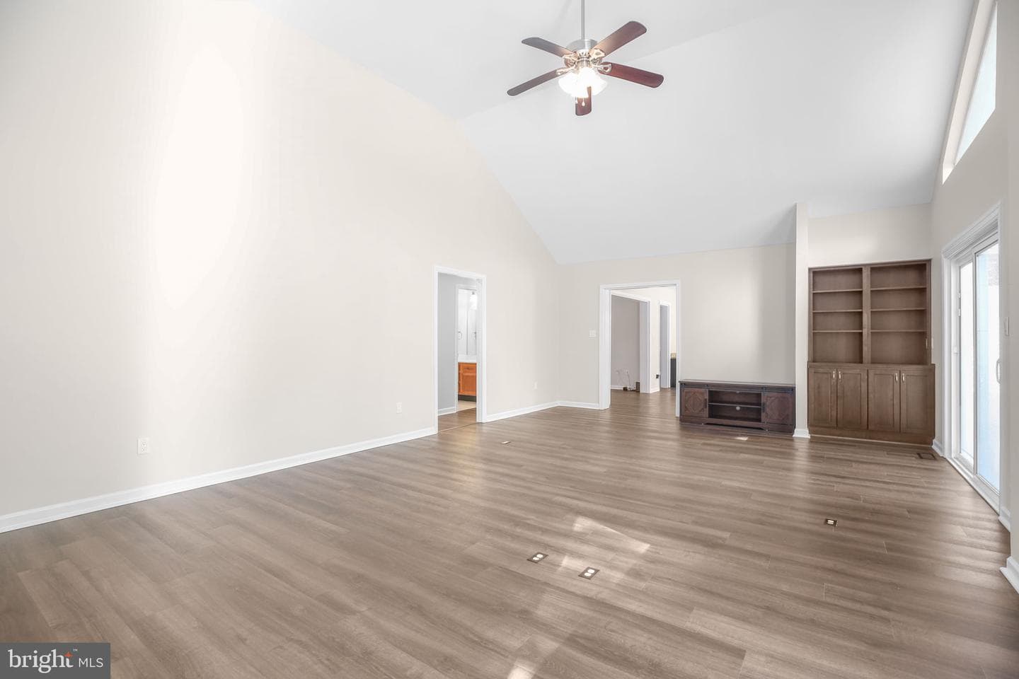 11366 Caledon Road photo 9