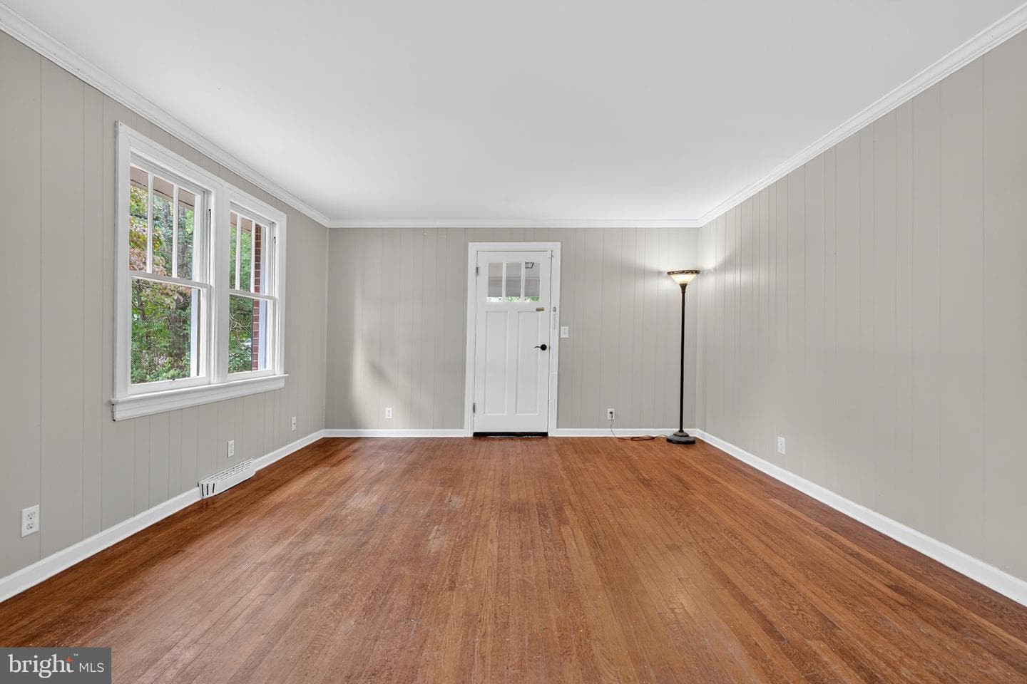 10048 Dahlgren Road photo 8