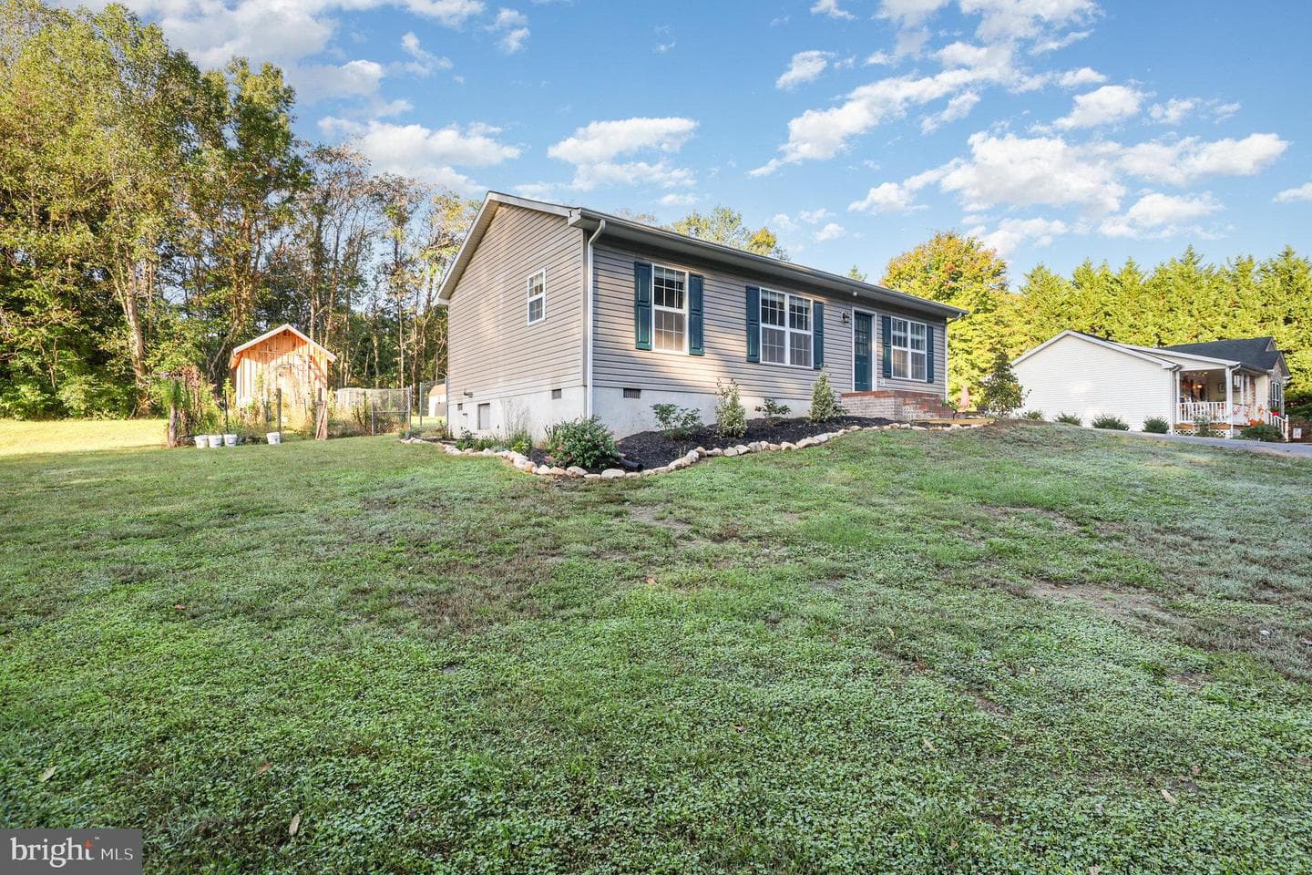 9760 Mohawk Drive photo 2