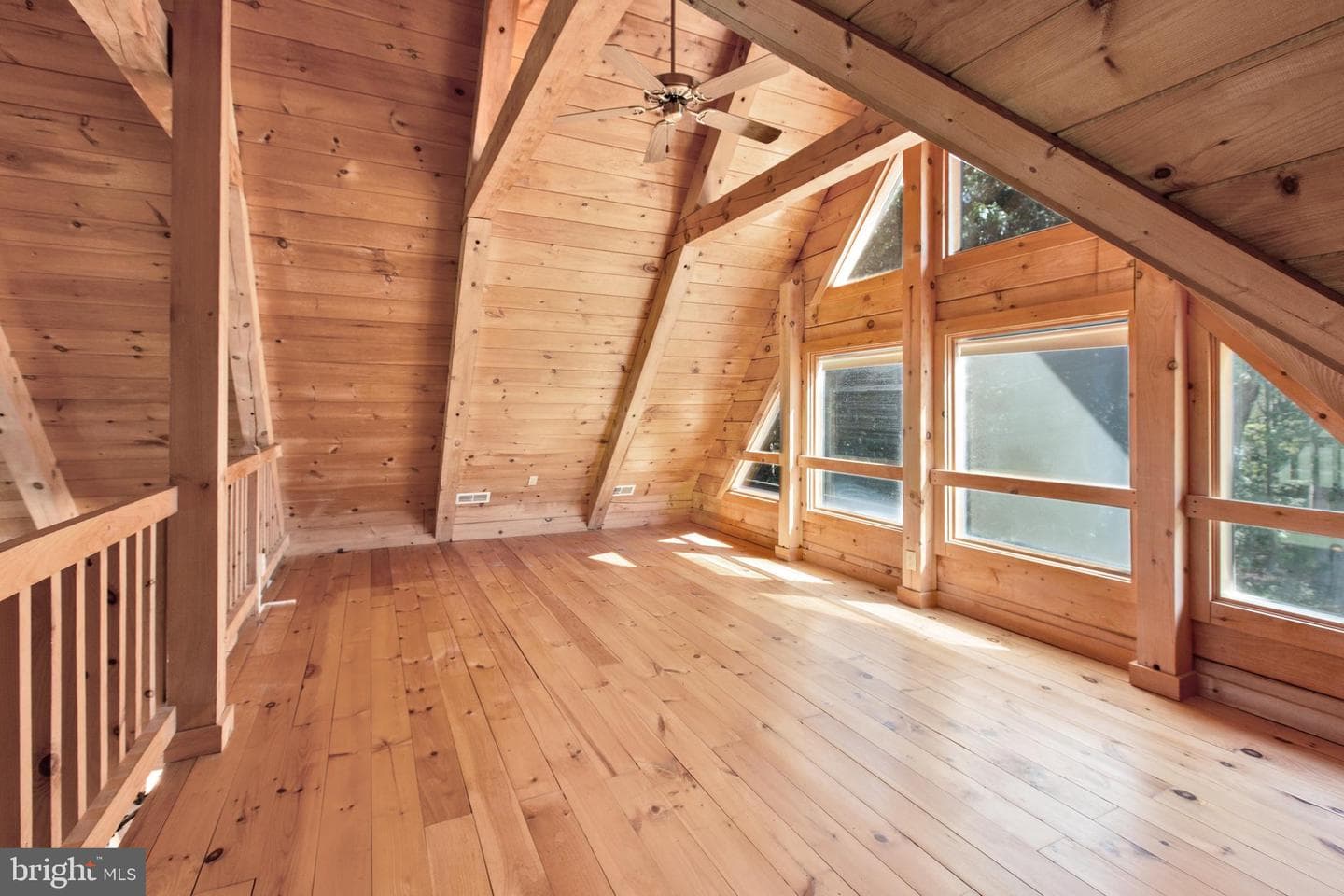 13328 Granview Road photo 24