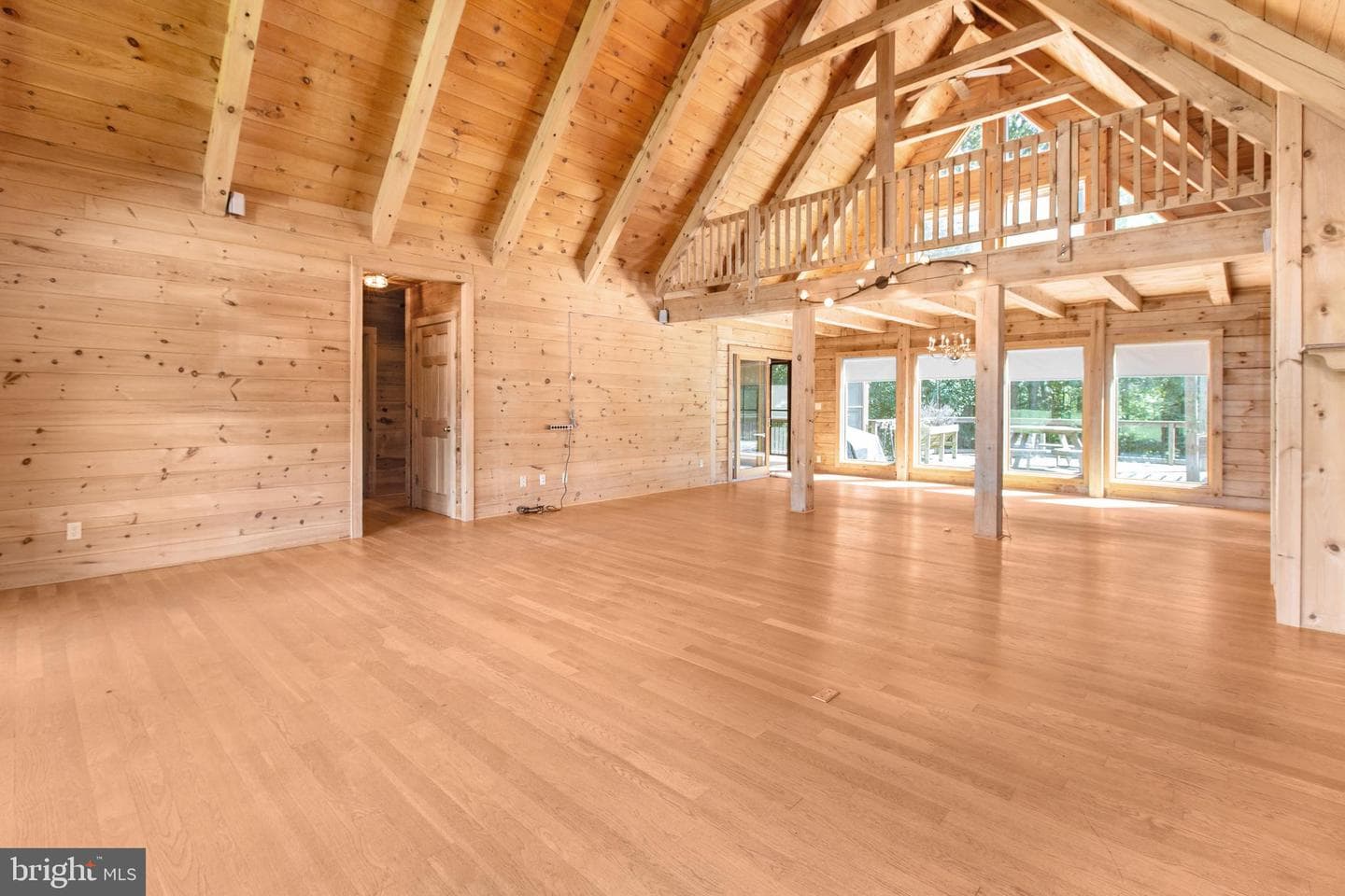 13328 Granview Road photo 3