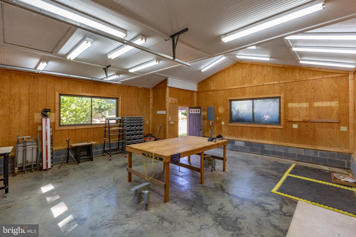 13328 Granview Road photo 63