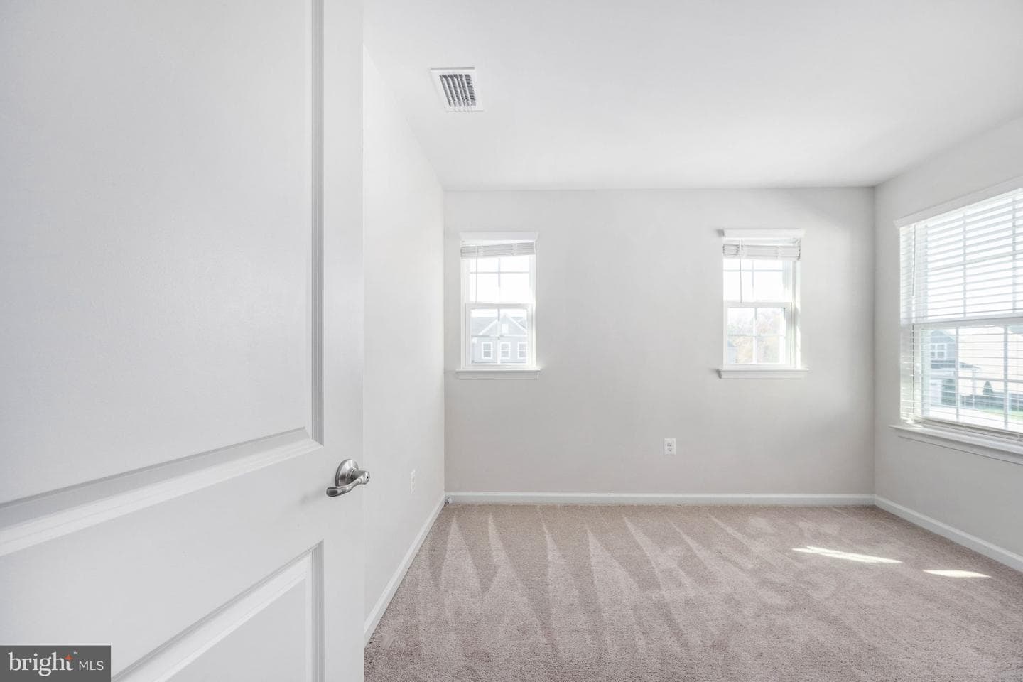 5485 Leedstown Road photo 18