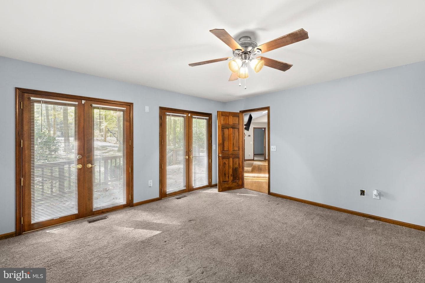 6025 Winston Place photo 27