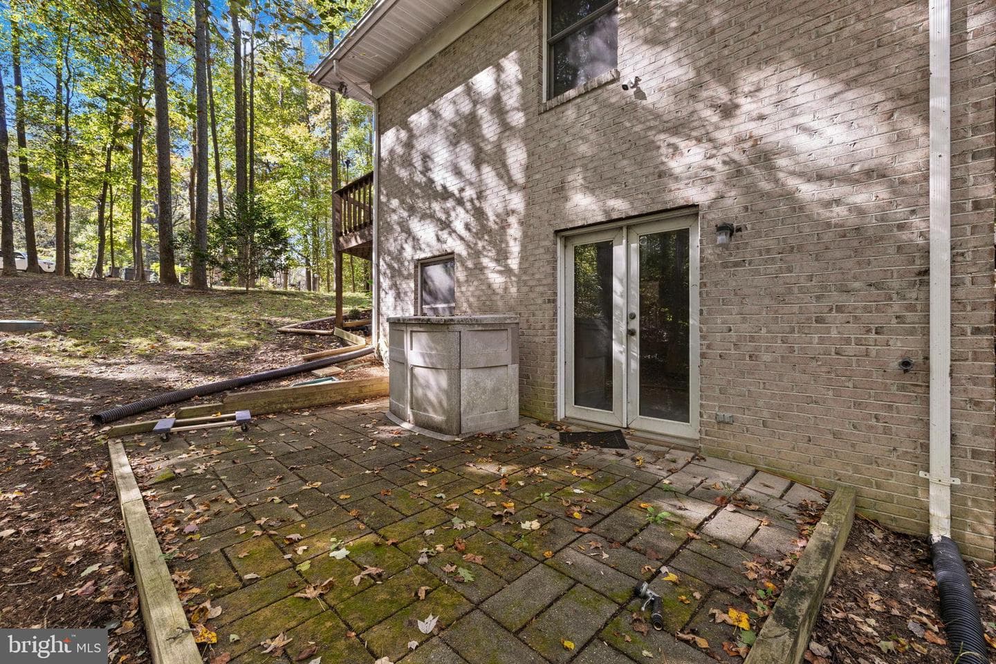 6025 Winston Place photo 36