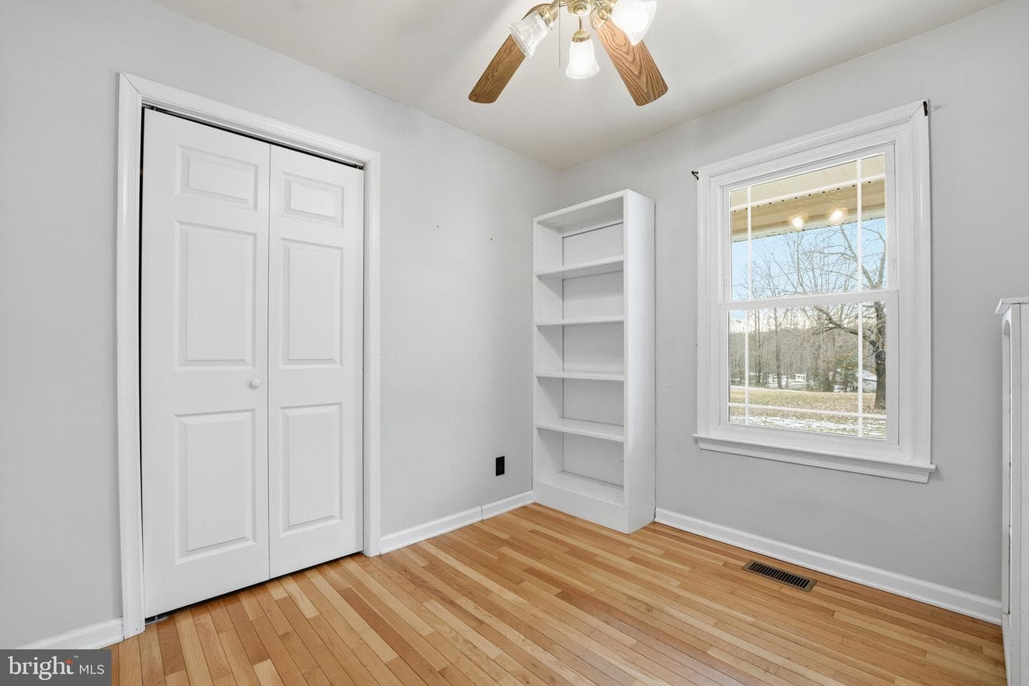 8278 Passapatanzy Drive photo 15