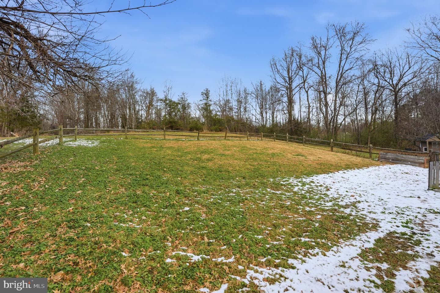 8278 Passapatanzy Drive photo 27