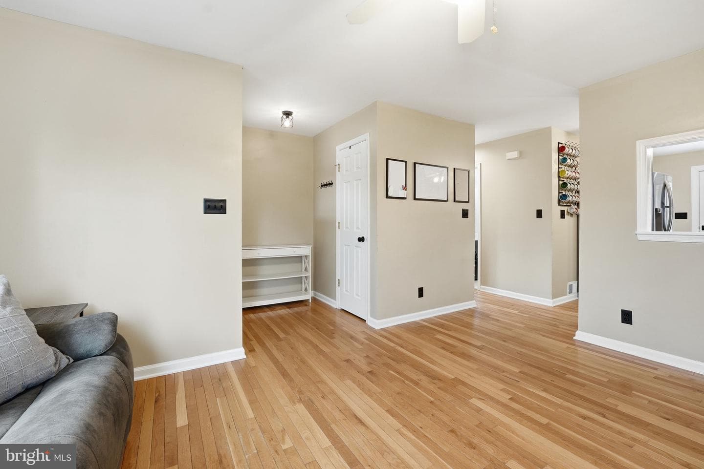 8278 Passapatanzy Drive photo 7