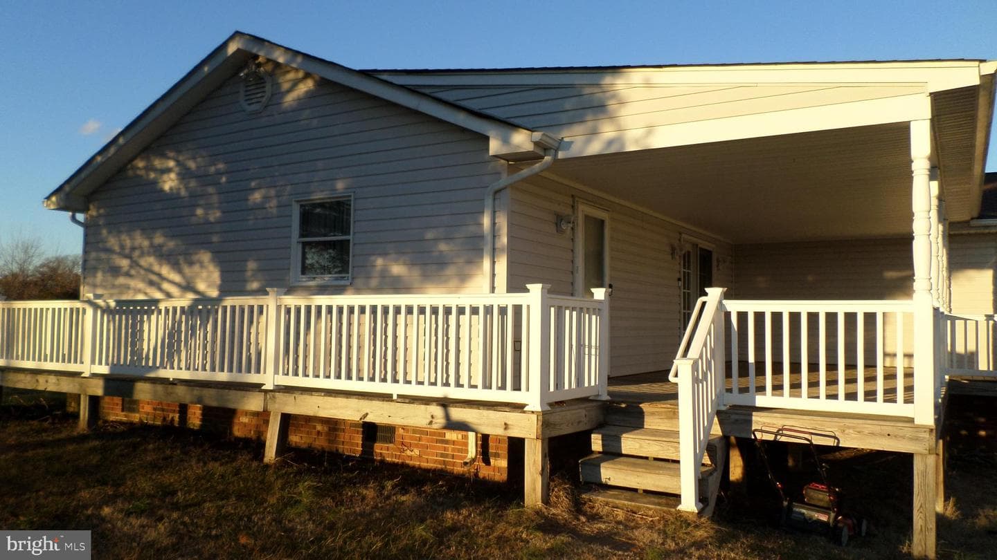 15558 Kings Highway photo 33