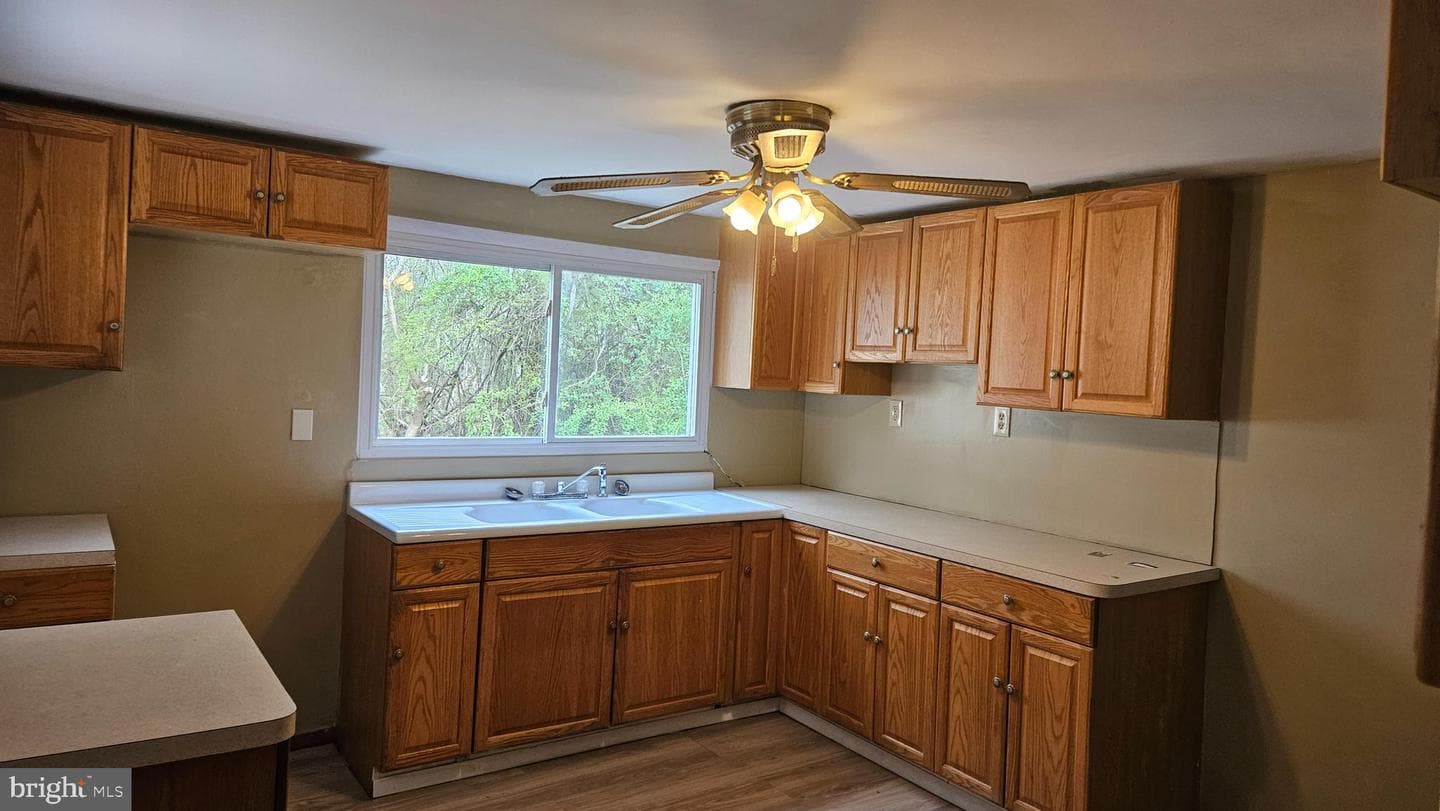 16506 Ridge Road photo 20