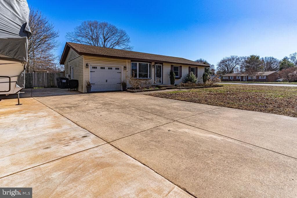 16166 Baltic Place photo 30