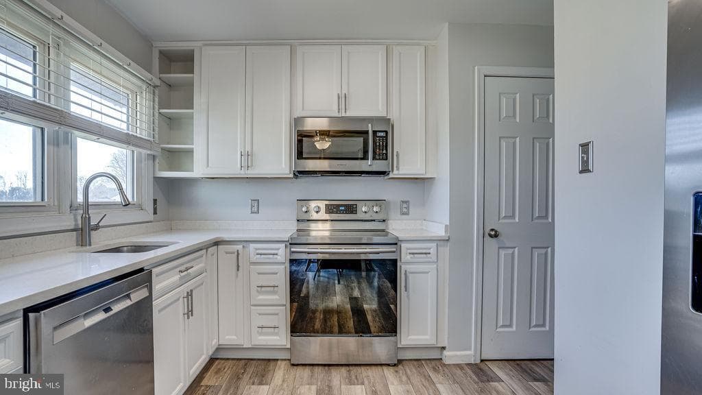 16166 Baltic Place photo 5