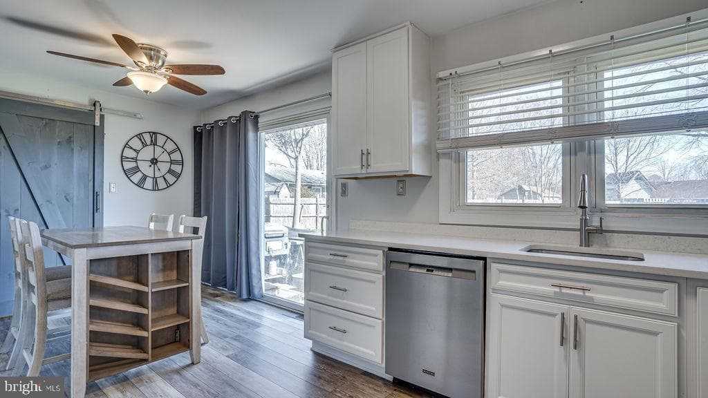 16166 Baltic Place photo 7