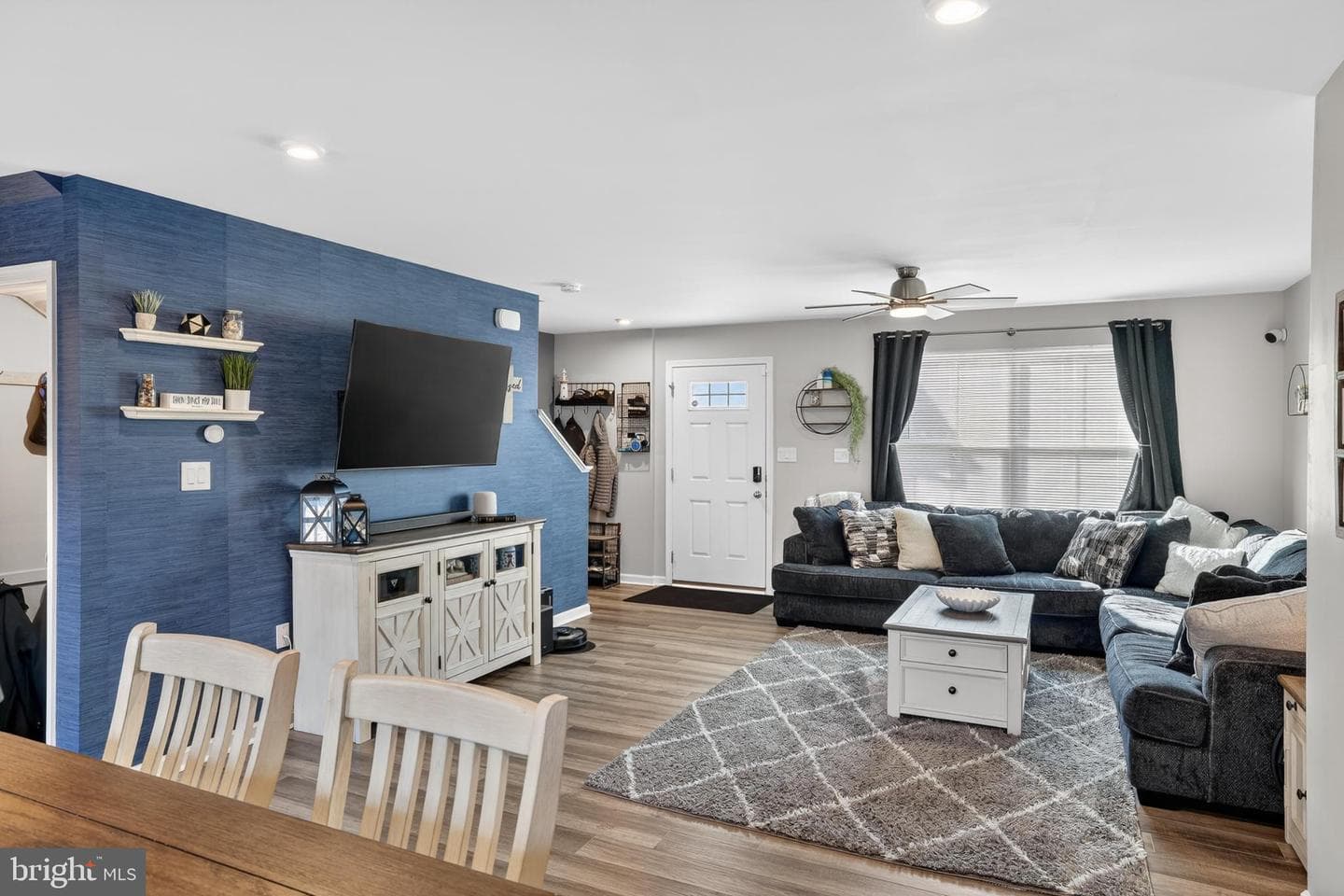 7069 Wise Lane photo 4