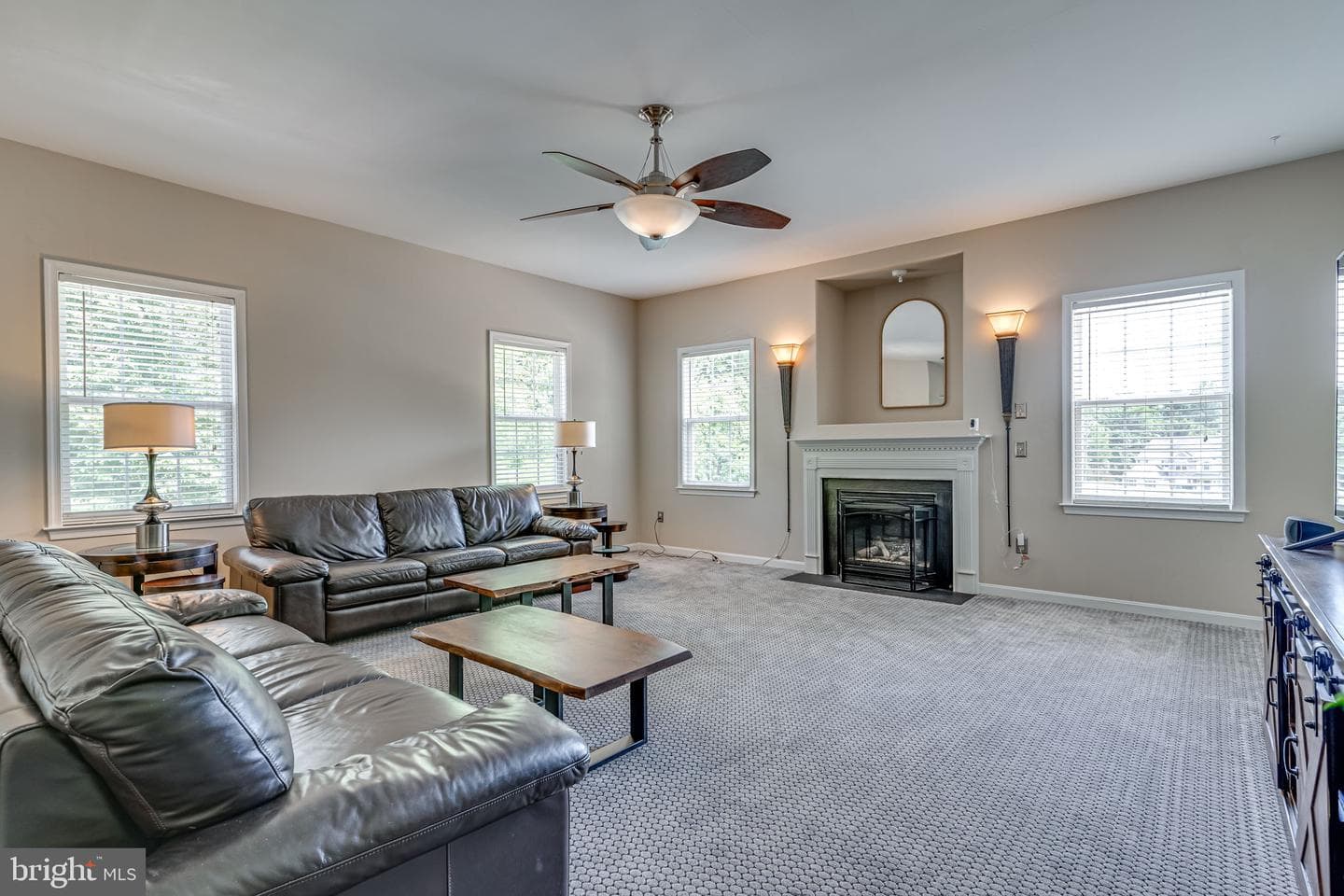 6904 N Stuart Road photo 4