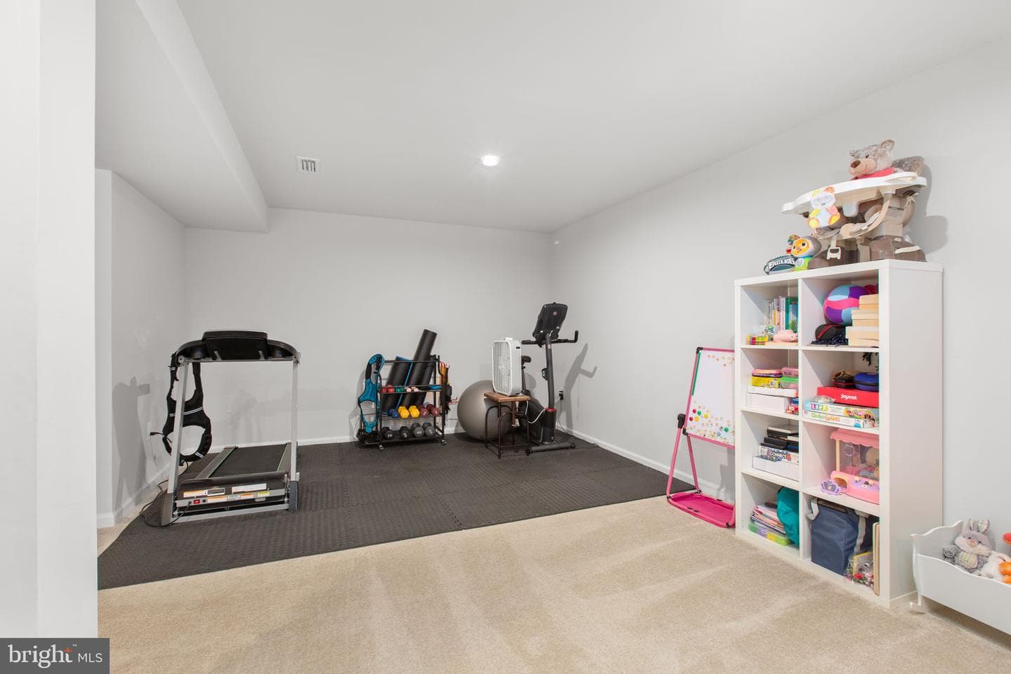 6427 Hawkeye Drive photo 40
