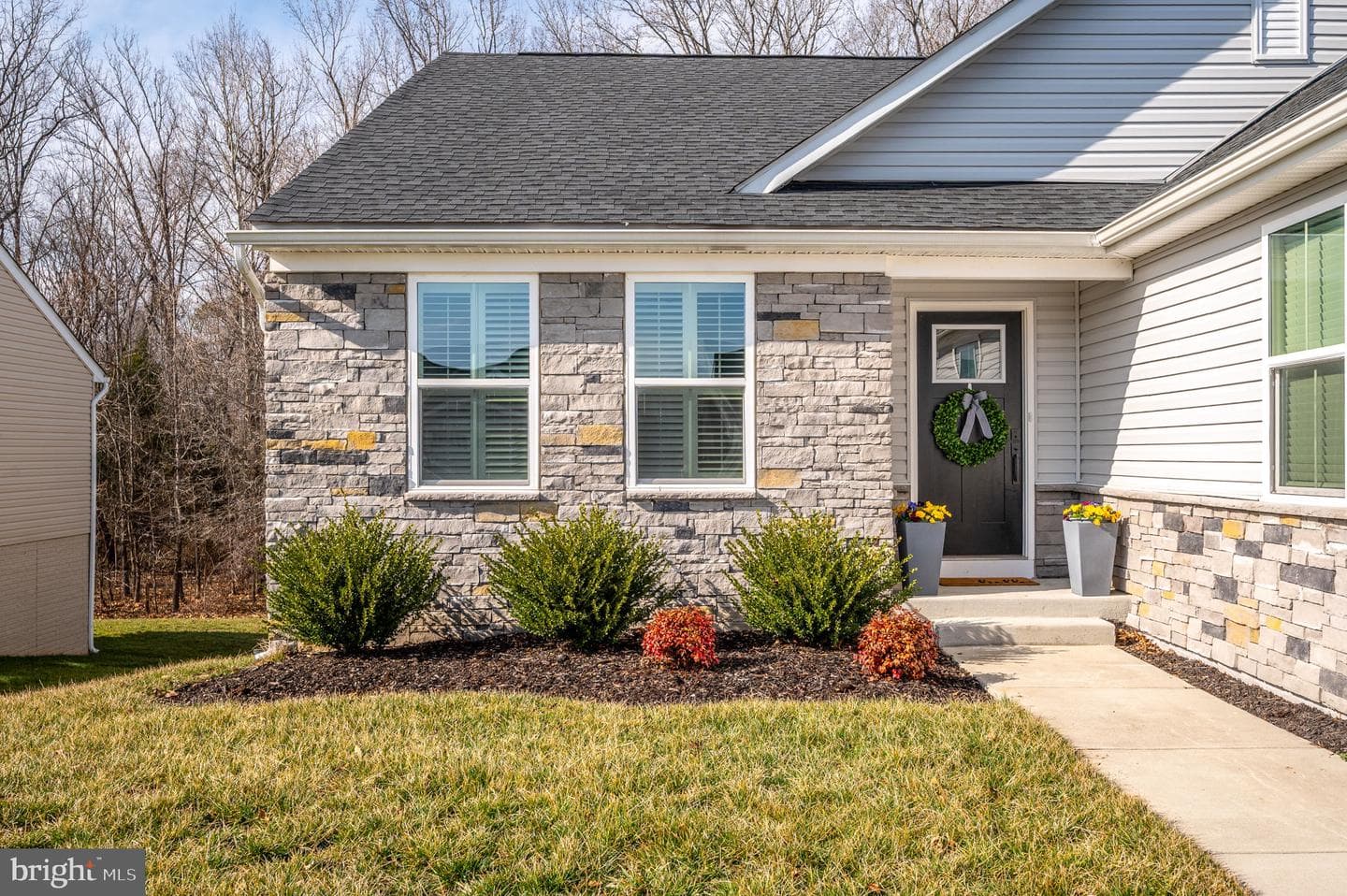 11188 Emerald Drive photo 2