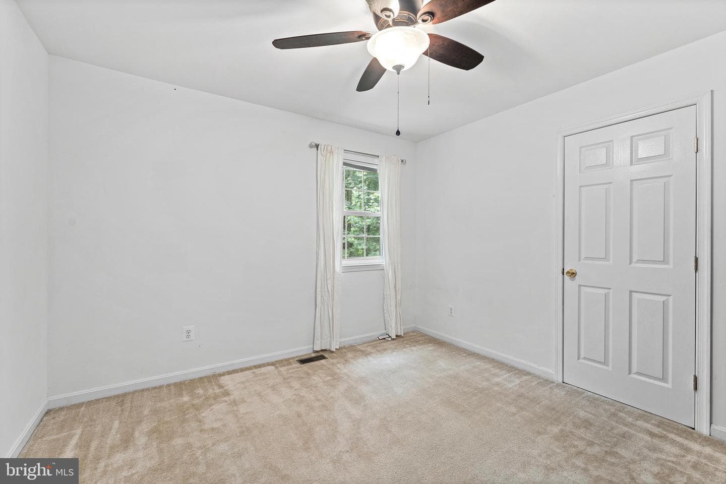 7224 Washington Drive photo 24