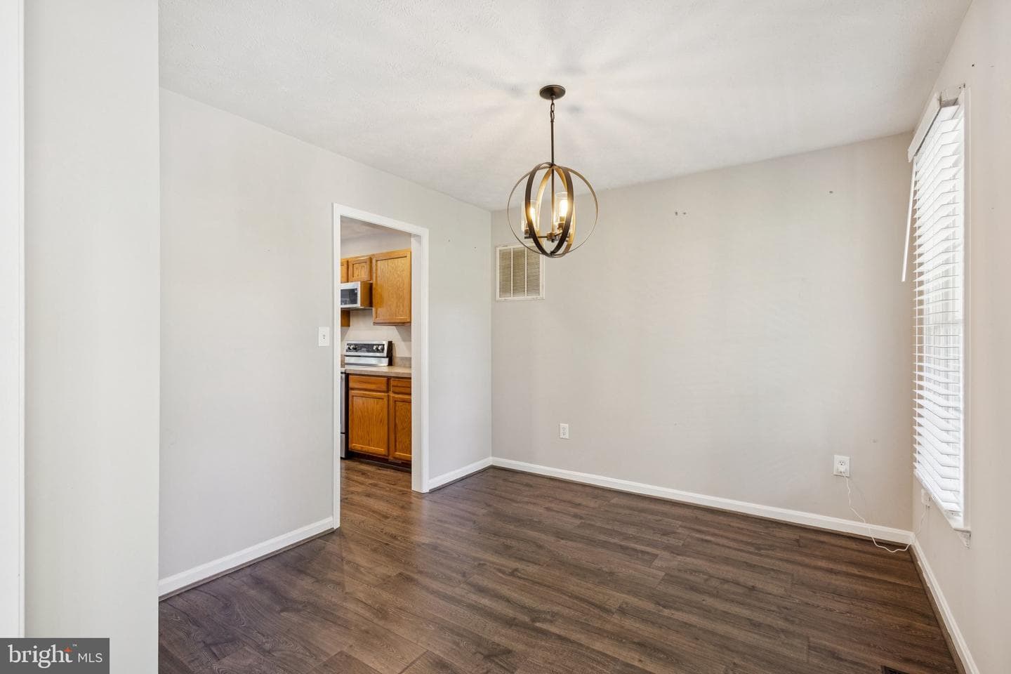 1158 Garner Drive photo 4