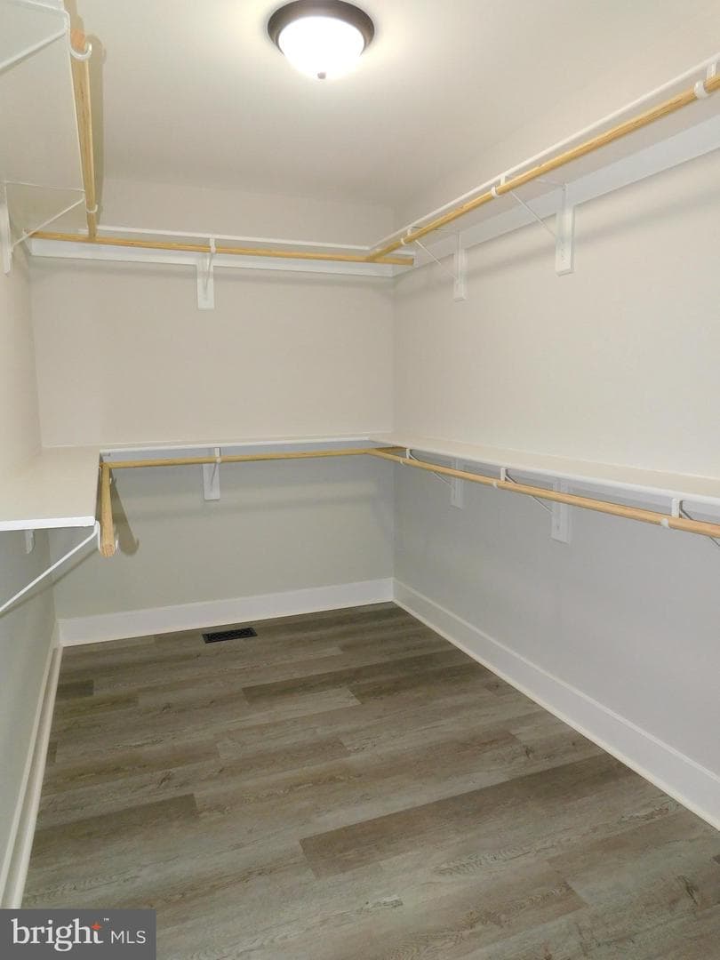 11190 Round Hill Estate Dr photo 10