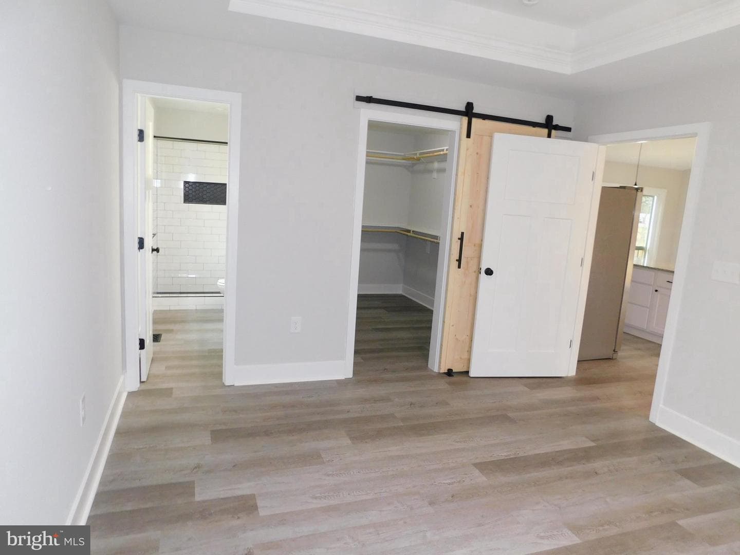 11190 Round Hill Estate Dr photo 11