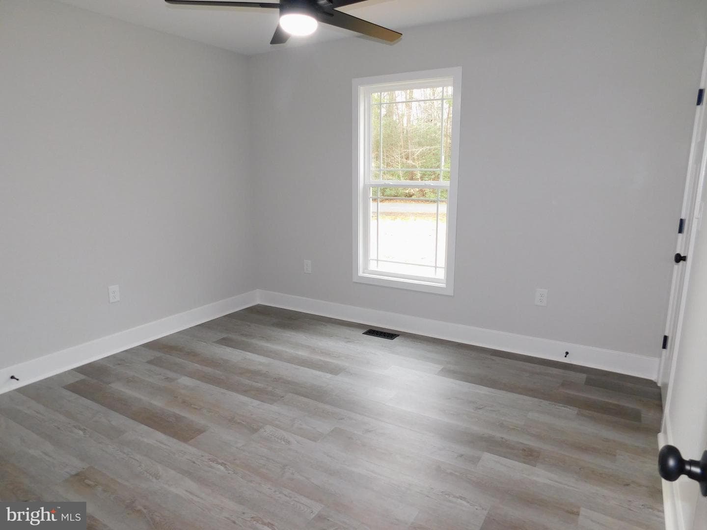 11190 Round Hill Estate Dr photo 25