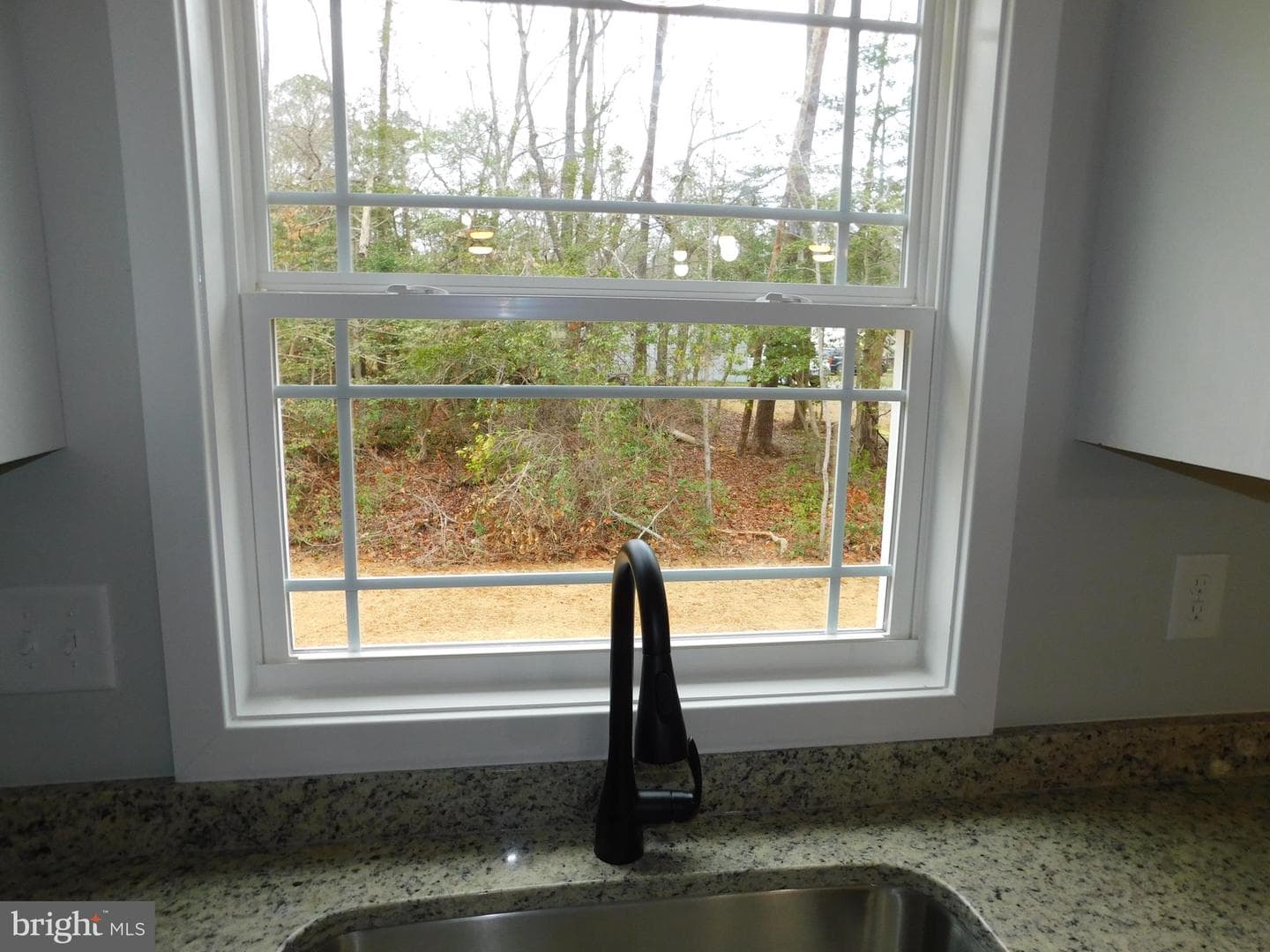 11190 Round Hill Estate Dr photo 32