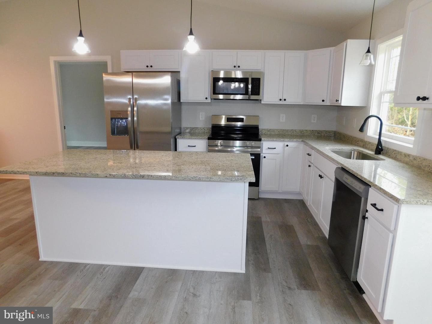 11190 Round Hill Estate Dr photo 34