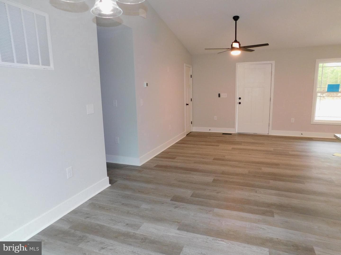 11190 Round Hill Estate Dr photo 35