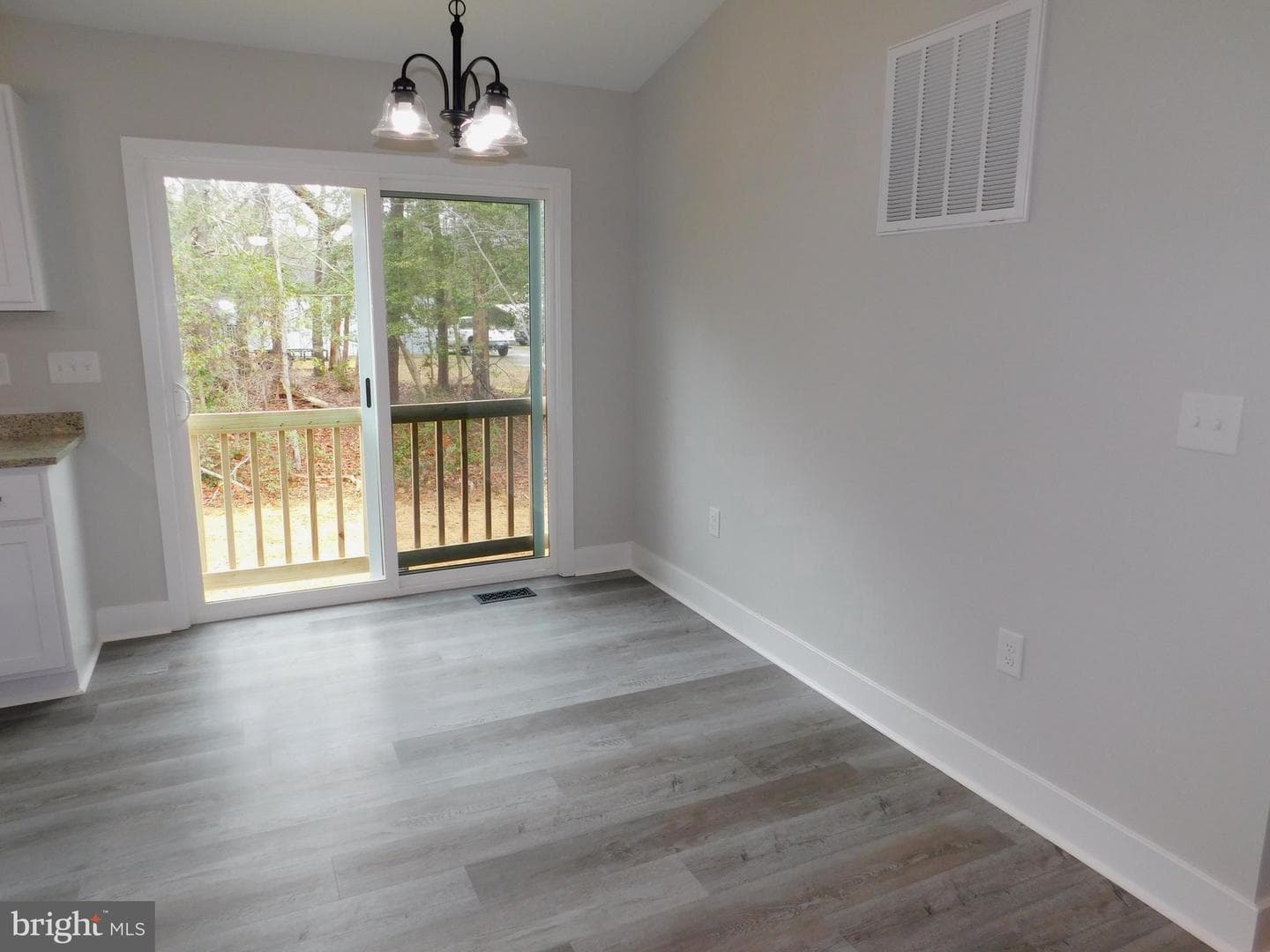 11190 Round Hill Estate Dr photo 37