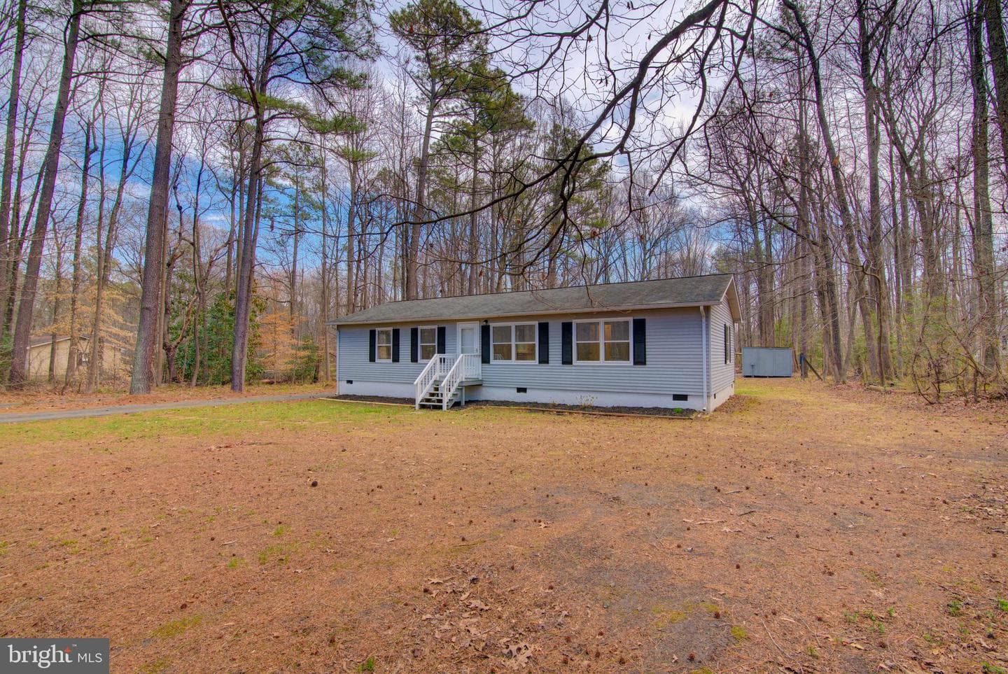 14288 Round Hill Road photo 2