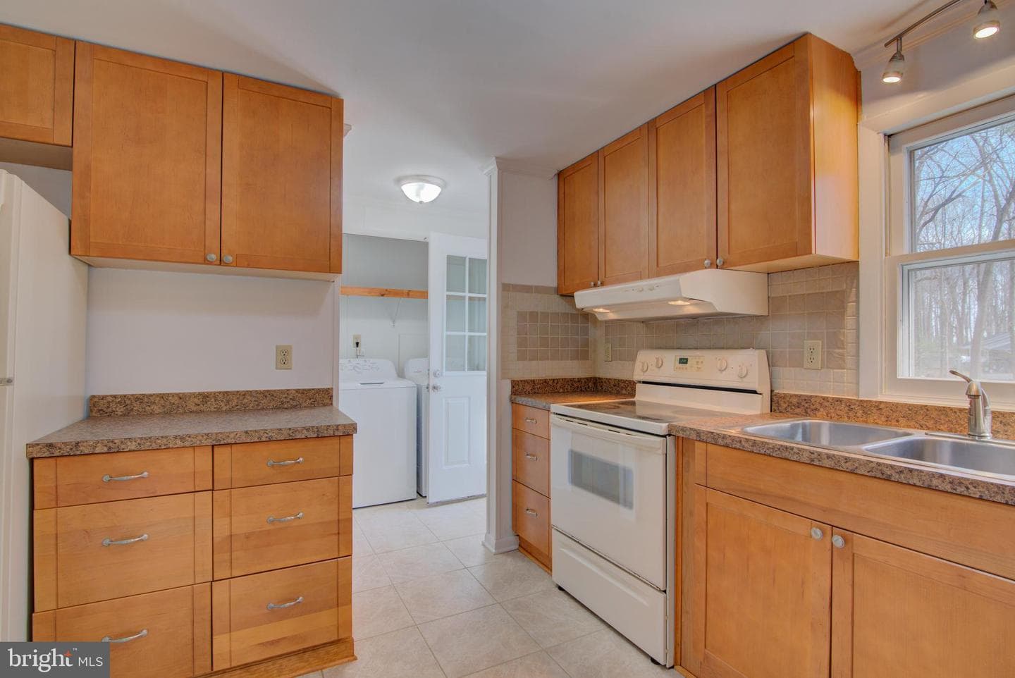 14288 Round Hill Road photo 27