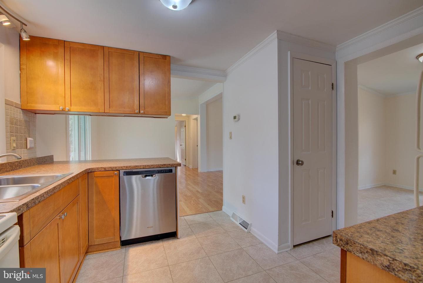 14288 Round Hill Road photo 30