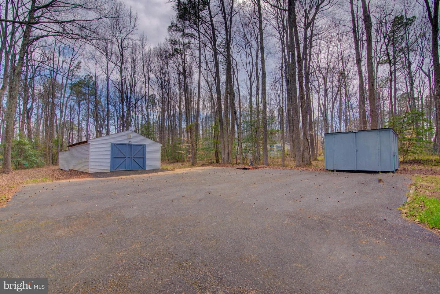 14288 Round Hill Road photo 4