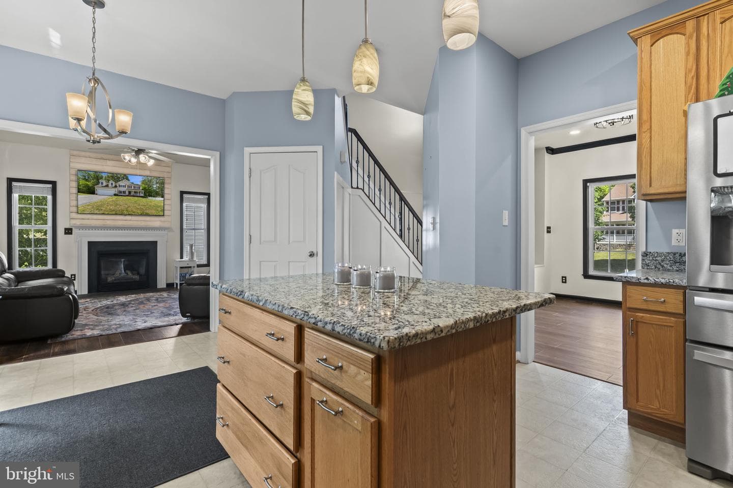 9533 Barbaras Way photo 12