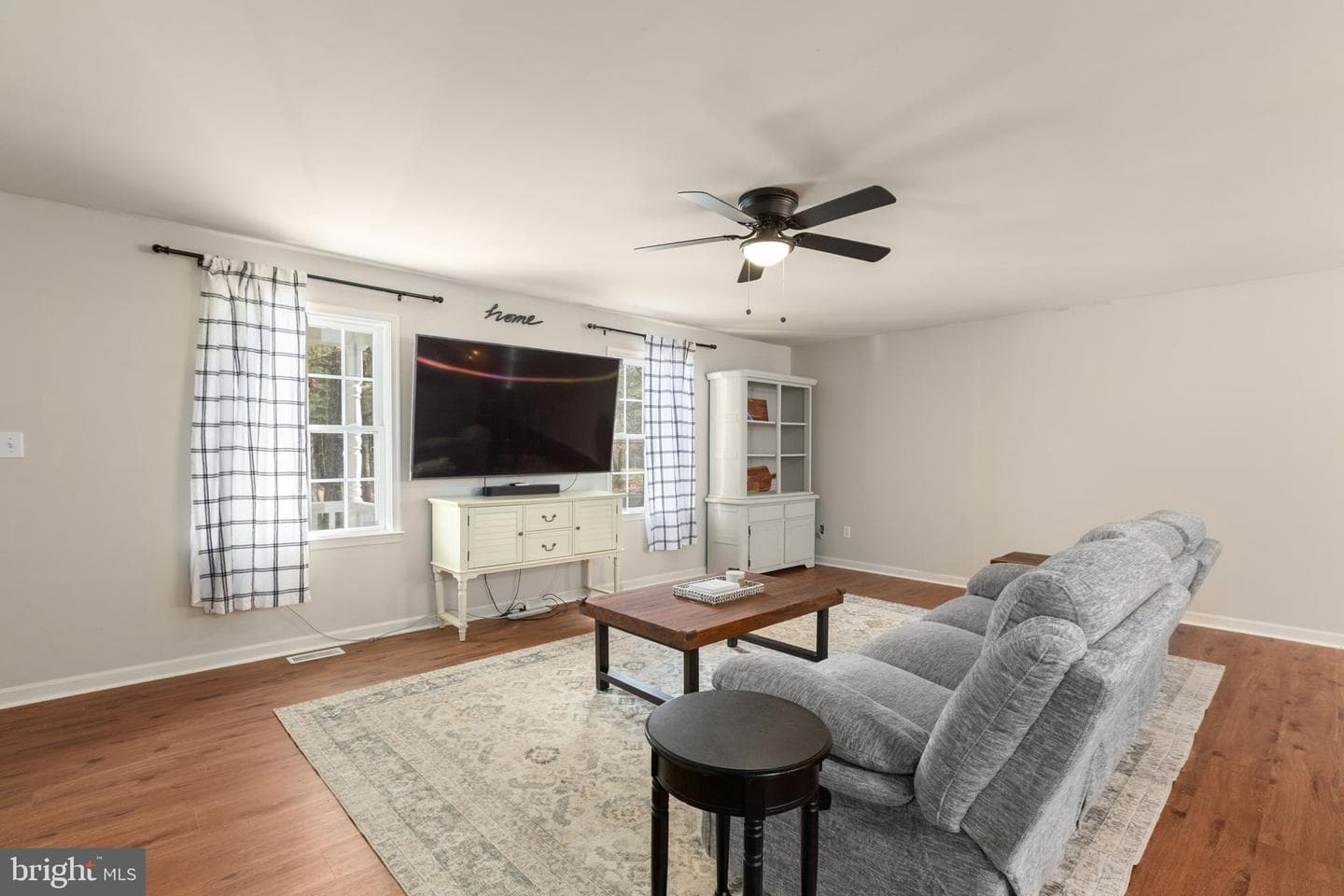 16283 Round Hill Road photo 13