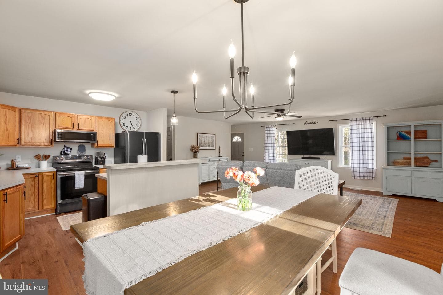 16283 Round Hill Road photo 18