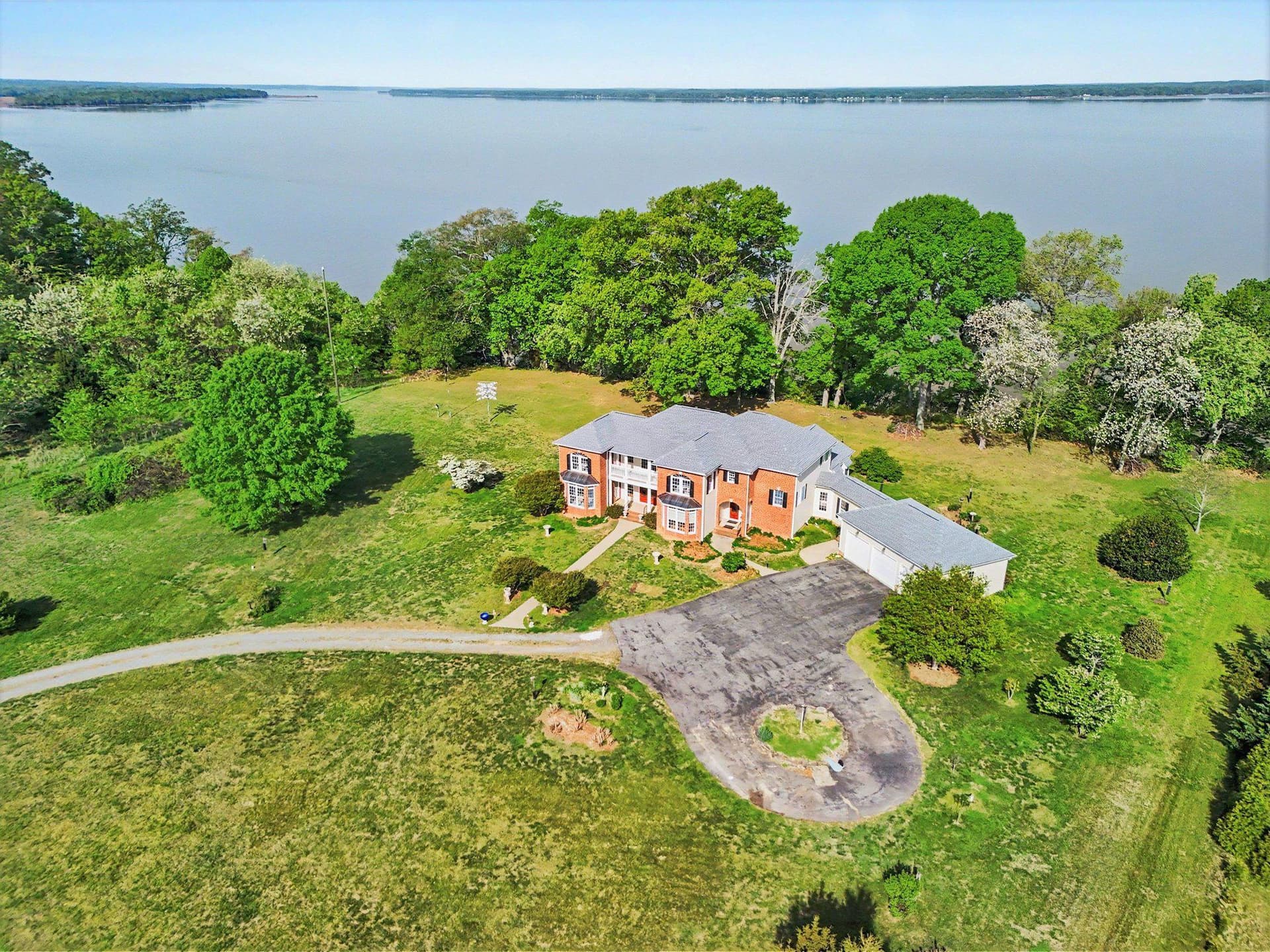 16186 Bundock Road
