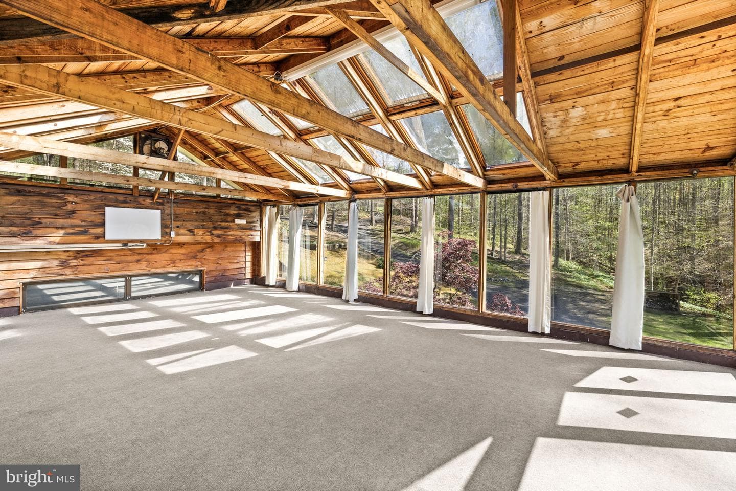 6251 Rokeby Lane photo 39