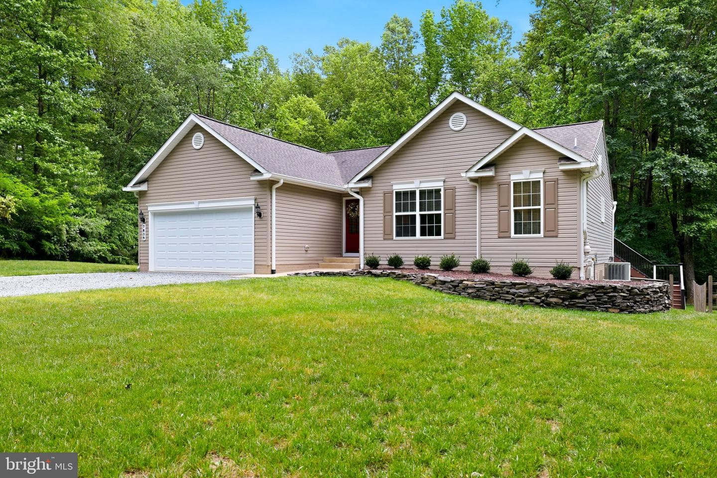 7039 Antler Lane photo 2