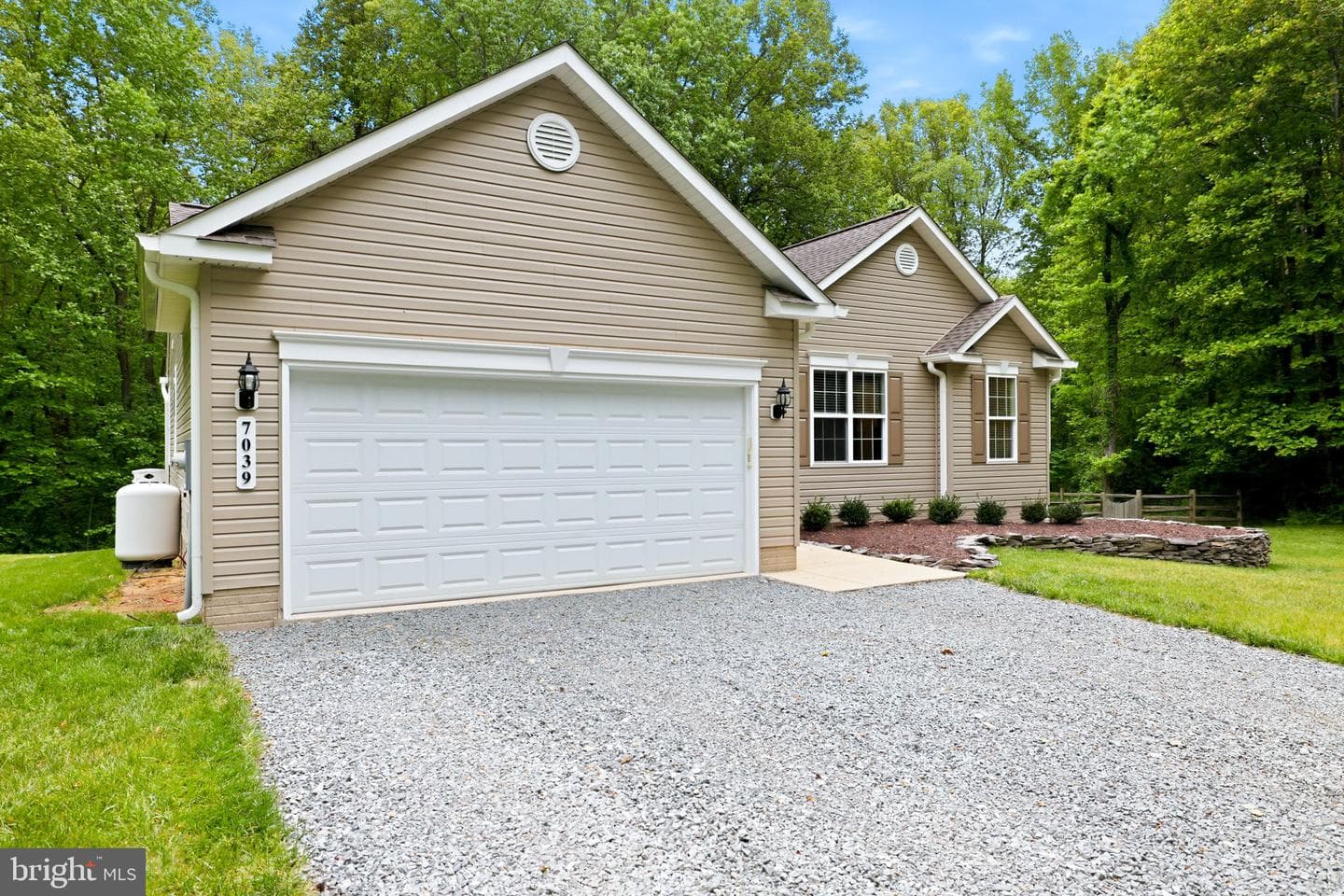 7039 Antler Lane photo 3