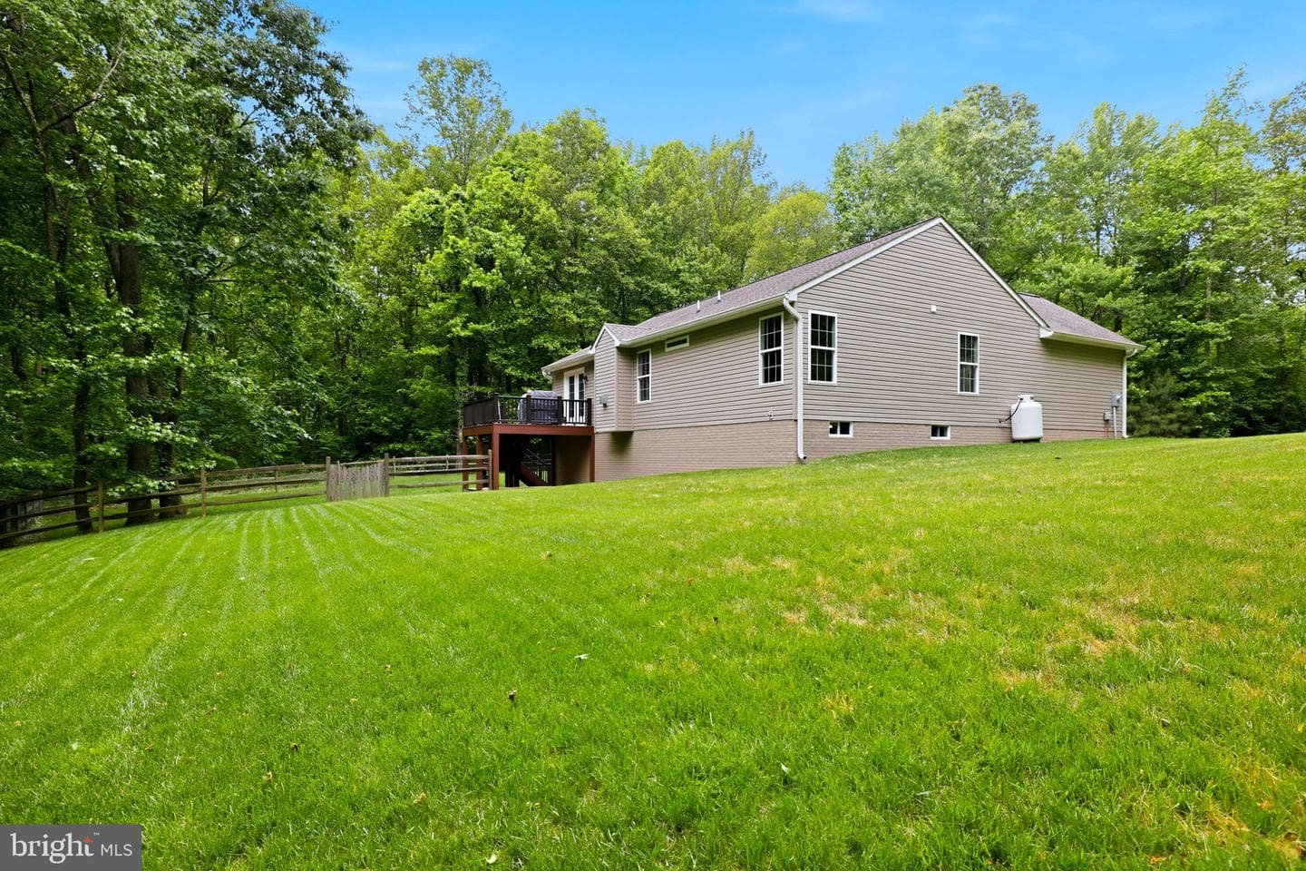 7039 Antler Lane photo 38