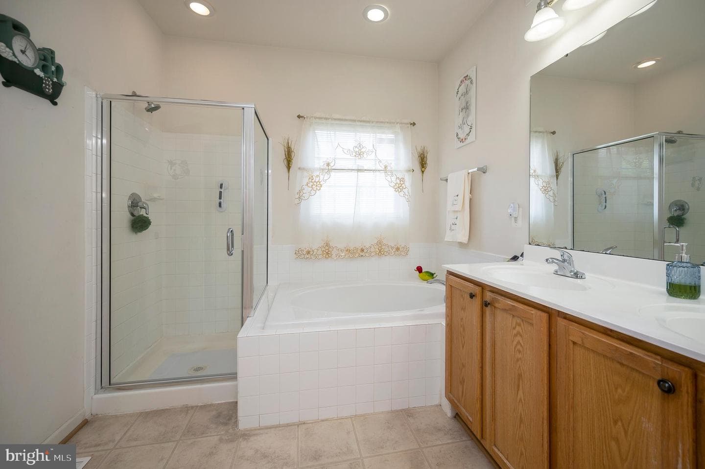 6117 Mccarthy Drive photo 32