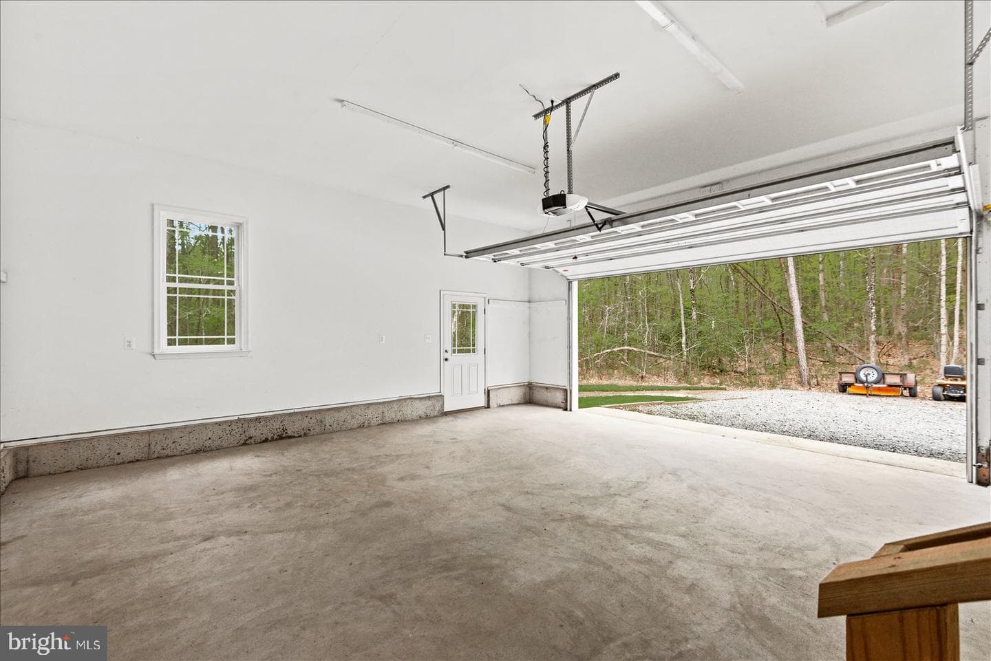 15570 Dickinsons Corner Drive photo 41