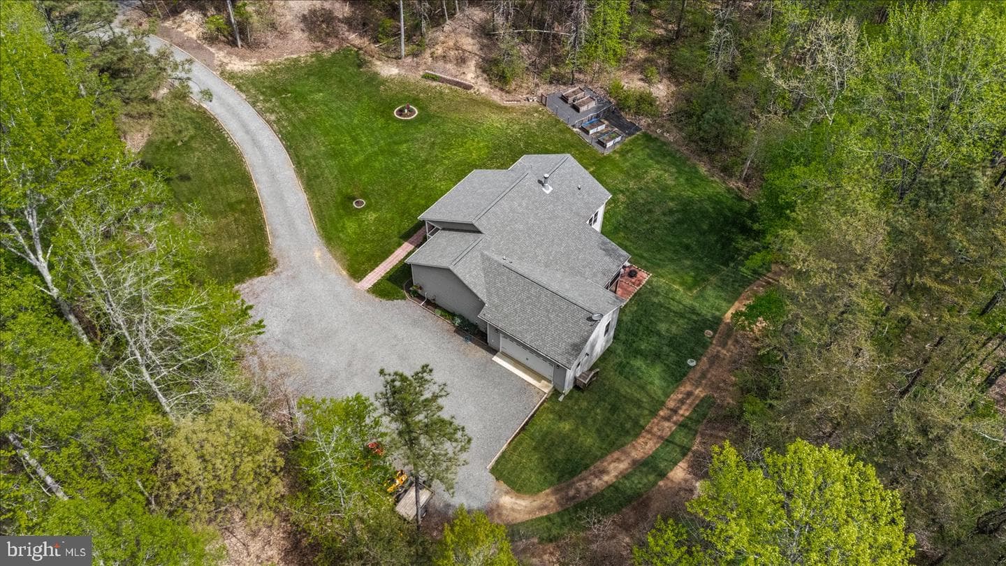 15570 Dickinsons Corner Drive photo 66