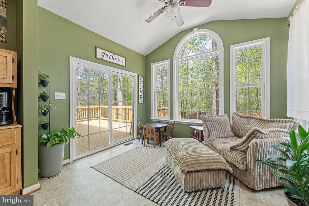 1387 Charleston Street photo 21