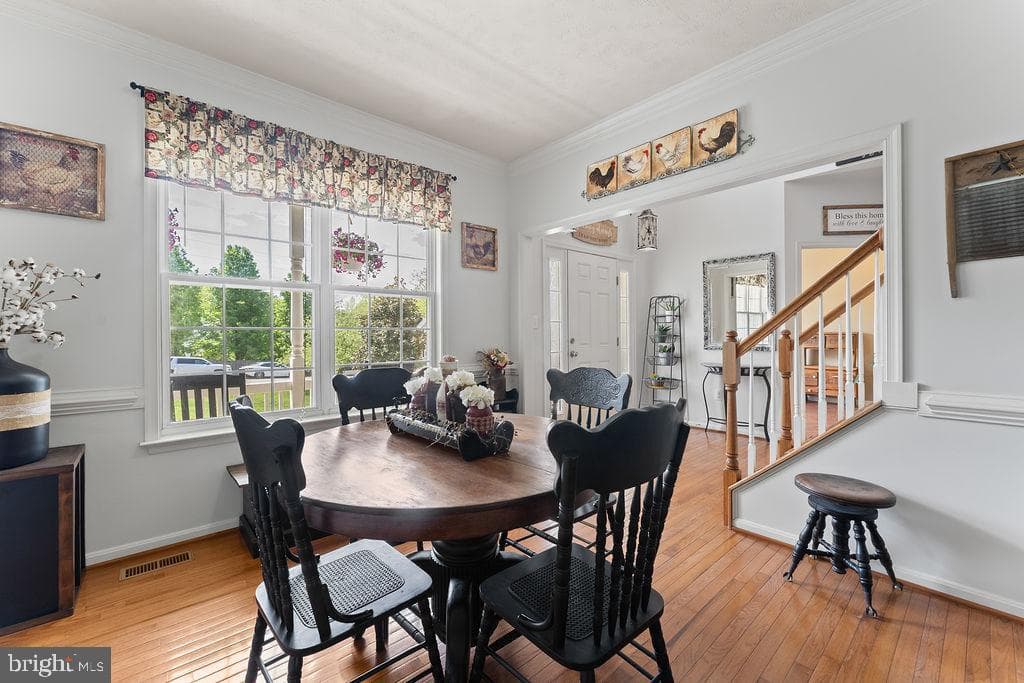 1387 Charleston Street photo 4