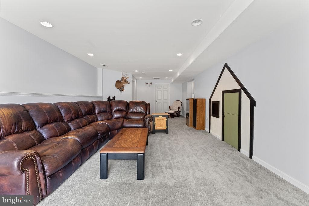 1387 Charleston Street photo 48