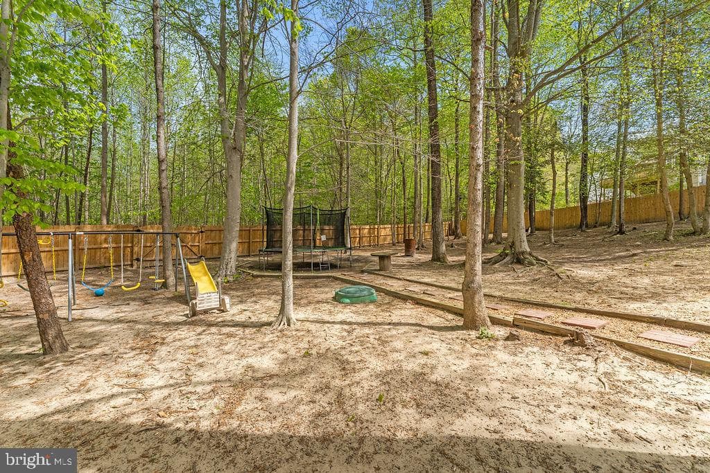 1387 Charleston Street photo 55