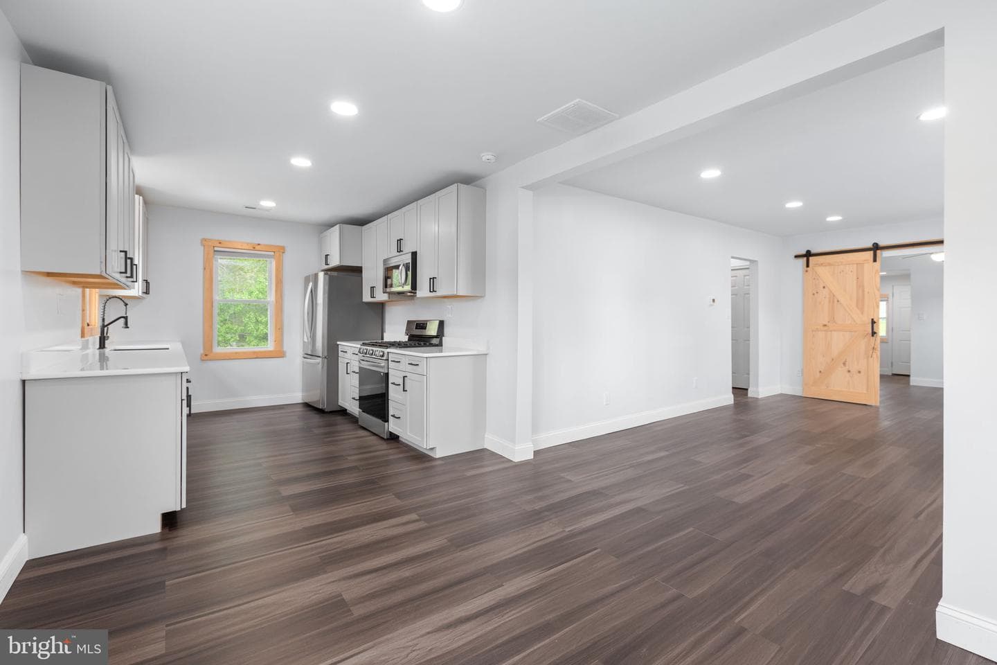 13424 James Madison Parkway photo 11